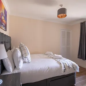 Host & - Hanover , Swansea United Kingdom