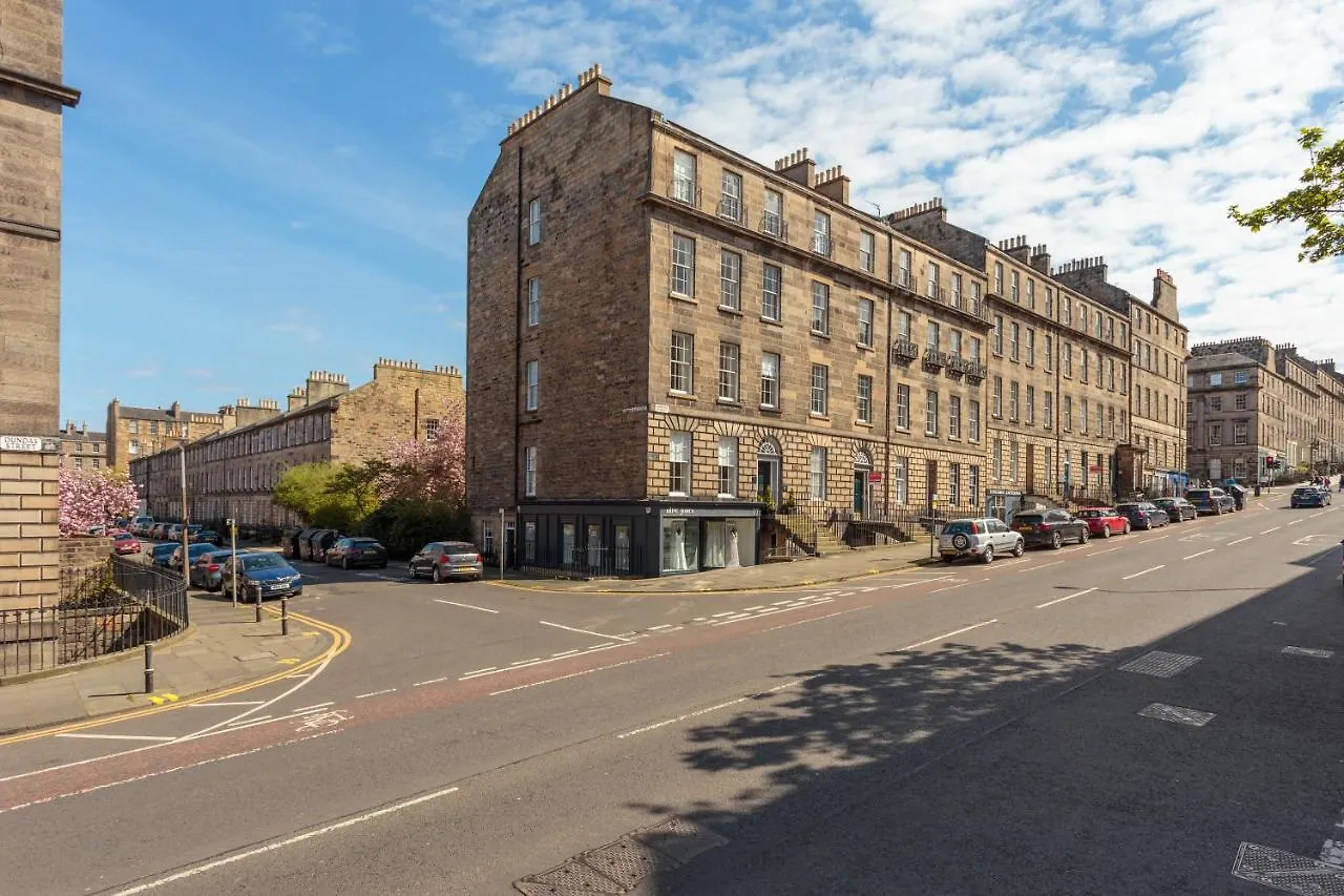 Beautiful Hideout In Center Of Edinburghアパートメント アパート エディンバラ